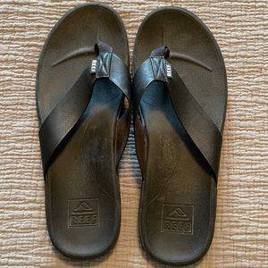 Reef Blk Leather/rubber sandal/flip flop 12